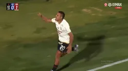 Álex Valera celebrando su gol ante Cienciano en el Cusco.