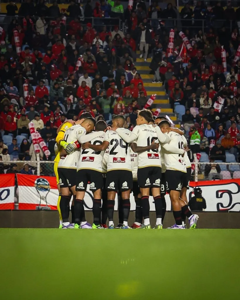 Universitario después del empate contra Cienciano. (Foto: X).