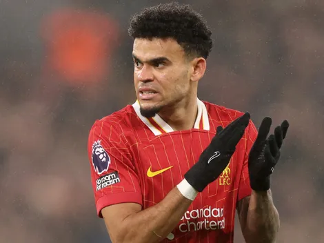 La IA recomienda 3 fichajes millonarios al Liverpool para olvidarse de Luis Díaz