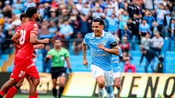 Yoshimar Yotún celebrando su gol ante Sport Huancayo.