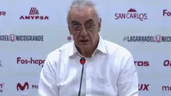 Jorge Fossati, en conferencia de prensa.