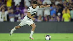 Piero Quispe regaló asistencia en Pumas frente al Atlanta United.