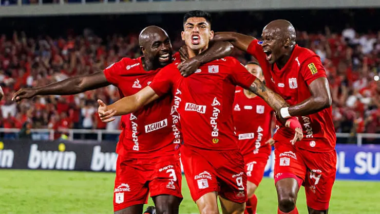Luis Ramos anotó un golazo con el América de Cali en Colombia.