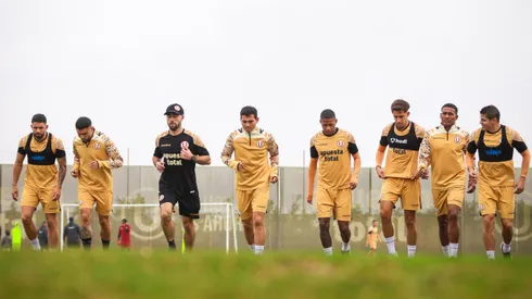 Posible alineación de Universitario ante Melgar.