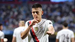 Claudio Echeverri tiene intenciones de irse del Manchester City a la Roma.