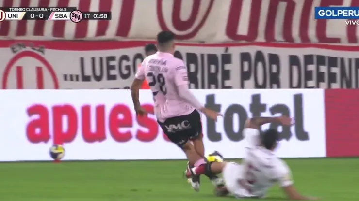 Di Benedetto le fue muy mal a Gonzáles y lo sacó del partido.