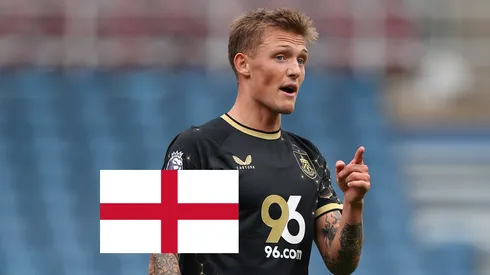 Oliver Sonne jugó en el Burnley vs. Lazio.