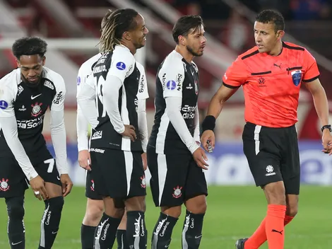 Corinthians de André Carrillo envuelto en un problema con FIFA por una deuda millonaria