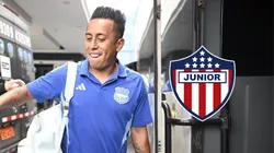 Christian Cueva con indumentaria de Emelec.