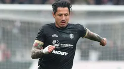 Gianluca Lapadula con camiseta de Spezia.