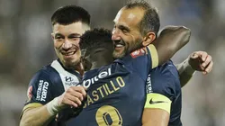 Hernán Barcos celebrando su gol.