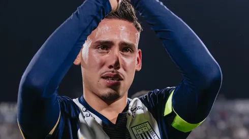 Erick Noriega se despide de Alianza Lima.