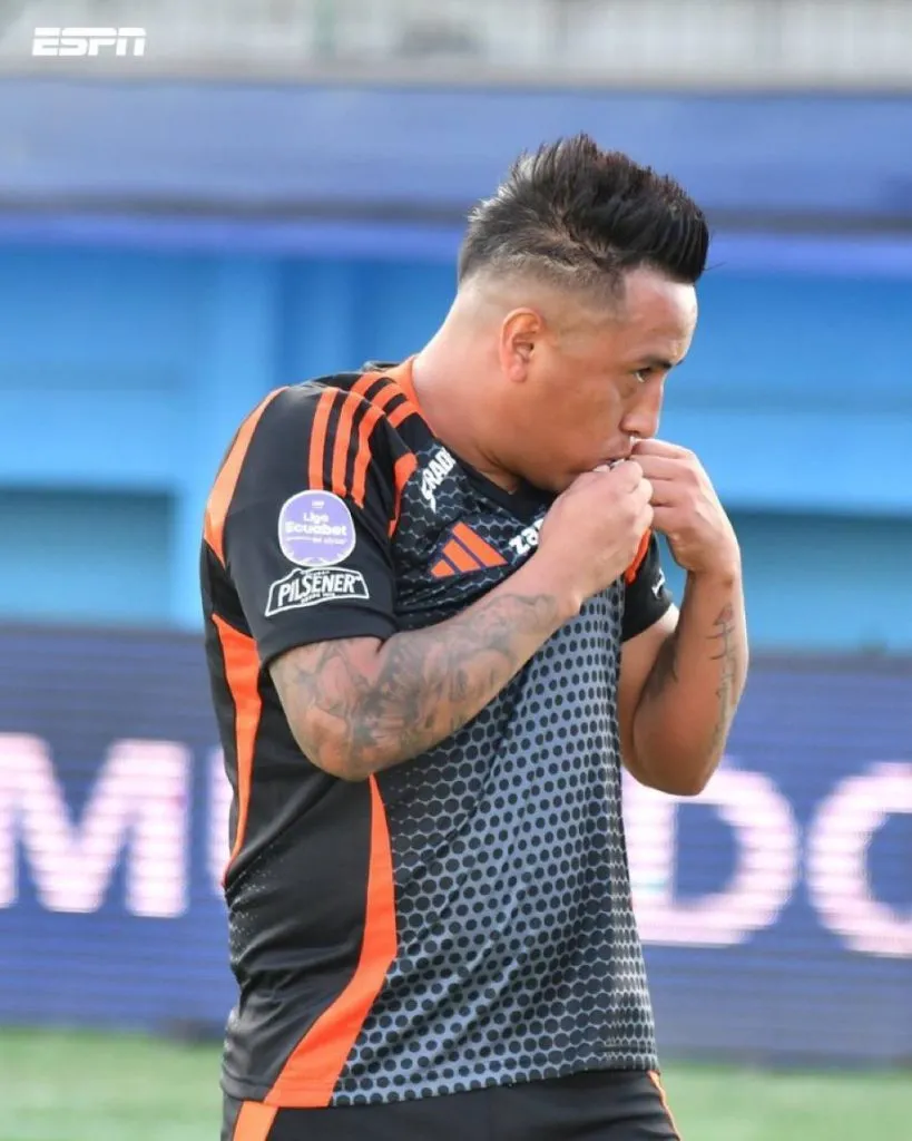 Christian Cueva enamorado de Emelec. (Foto: X).