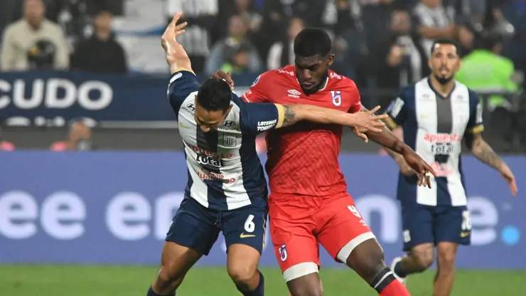 Alianza Lima y Universidad Católica disputan el partido de vuelta de octavos de Sudamericana.