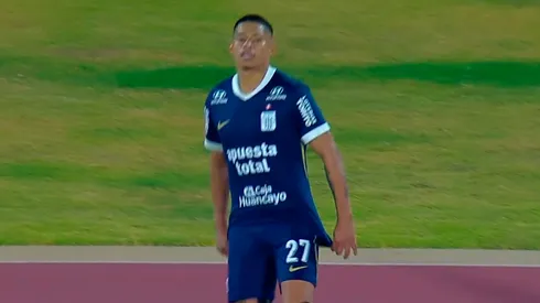 Golazo de Kevin Quevedo para Alianza Lima.