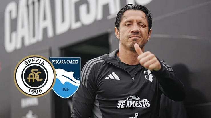 Gianluca Lapadula con camiseta de entrenamiento de Perú.