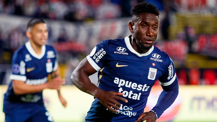 Alianza Lima festeja en Copa Sudamericana.