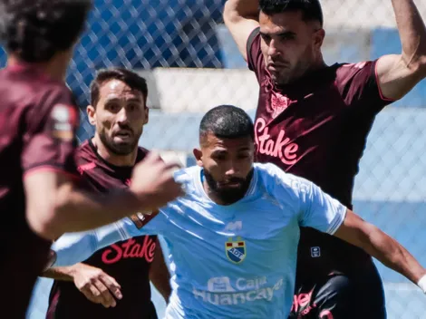 Pese al empate en el último minuto, Reynoso es respaldado por hinchas de Melgar: "ahora está corrigiendo"