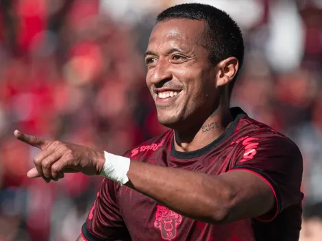 Tiene 16 goles en el año, pero para Óscar Ibáñez no existe en la Selección Peruana