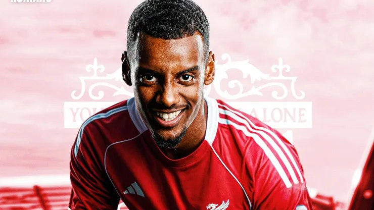 Alexander Isak firma con el Liverpool.