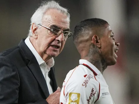 Jugó en Universitario, lo ficharon en Guatemala y en menos de 2 meses lo echaron