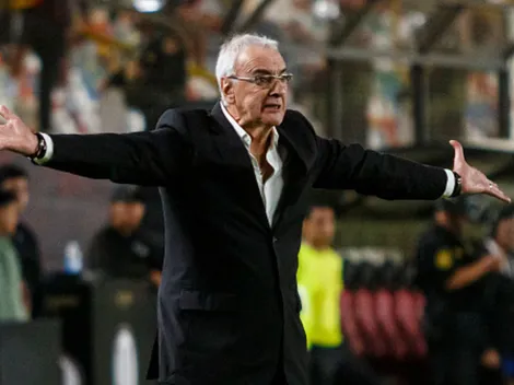 Mientras Fossati dice que perjudican a la 'U', la drástica respuesta que recibió: "Vive siendo víctima"