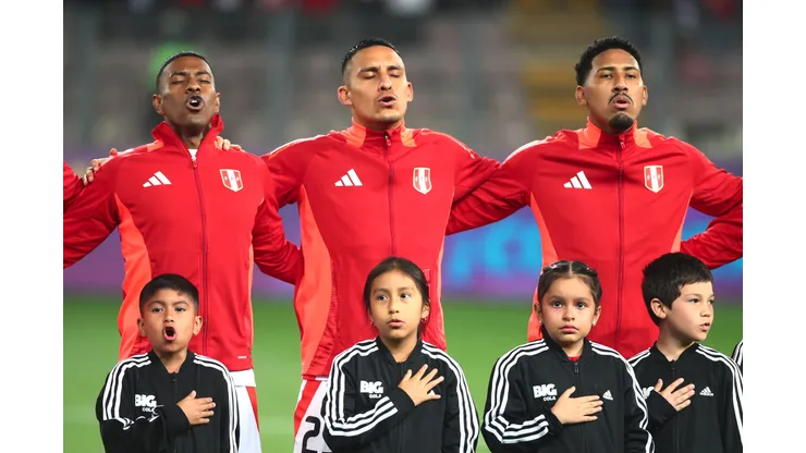 Alex Valera en la Selección Peruana.