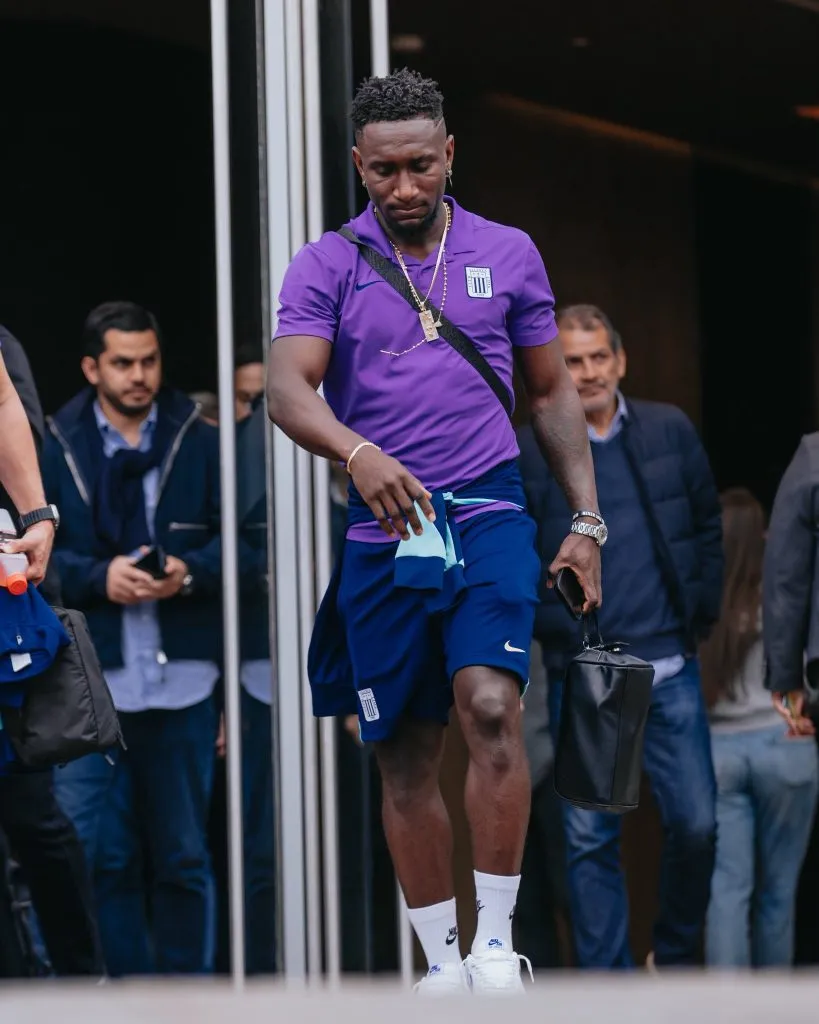 Eryc Castillo estrella de Alianza Lima. (Foto: X).