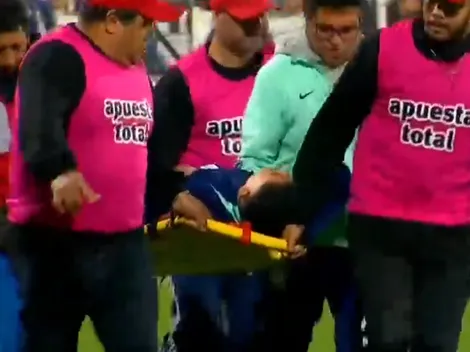 En pleno Alianza Lima vs. Garcilaso: Gianfranco Chávez salió en camilla y lo trasladaron en ambulancia