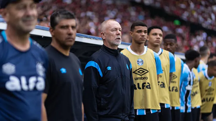 Técnico de Gremio calificó de esta forma increíble a Erick Noriega.