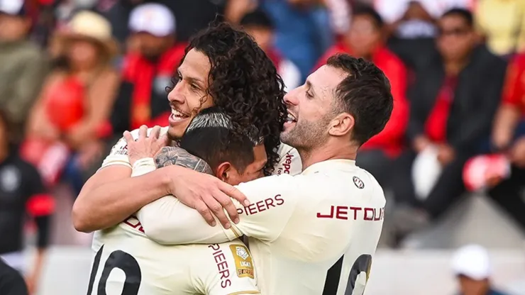 Universitario venció 2-1 a Melgar por la fecha 8 del Torneo Clausura 2025.
