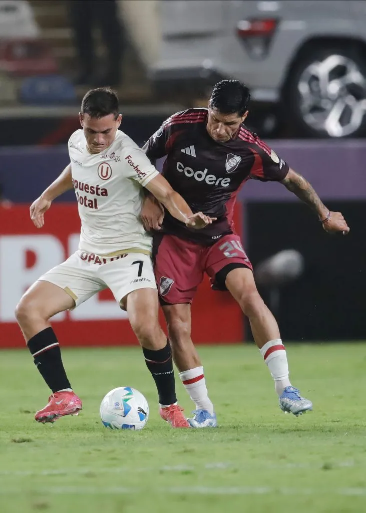 Jairo Vélez frente a River Plate (Foto: Getty).