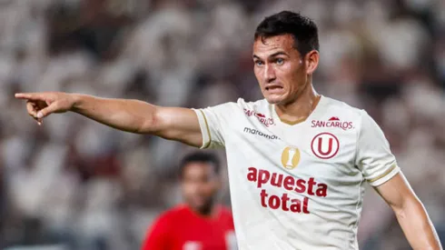 Universitario tomó una decisión sobre el futuro de Jairo Vélez.