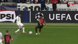 Marcos López y una de sus mejores jugadas ante Malik Tillman.