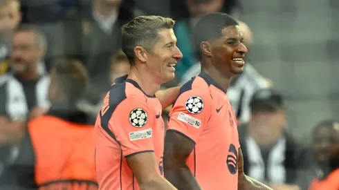 Robert Lewandowski y Marcus Rashford, figuras de Barcelona.