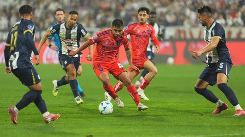 Alianza Lima vs. Universidad de Chile.