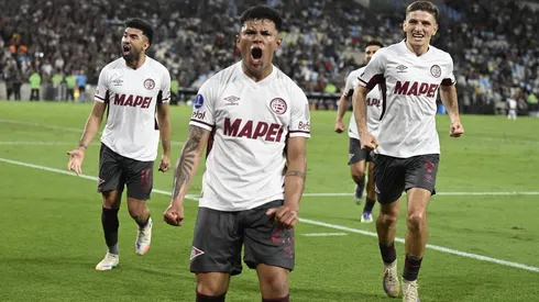 Lanús eliminó a Fluminense.