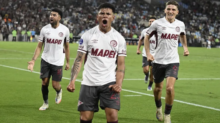 Lanús eliminó a Fluminense.