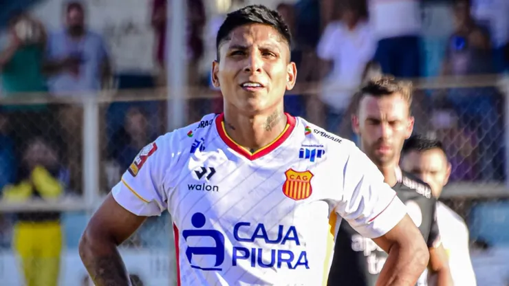 Raúl Ruidíaz, jugador de Atlético Grau.