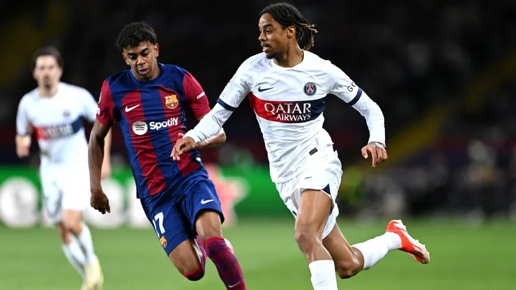 Lamine Yamal y Bradley Barcola, en el último duelo entre Barcelona y PSG.