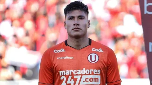 Diego Romero con camiseta de Universitario.