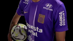 Alianza Lima usa camiseta morada.