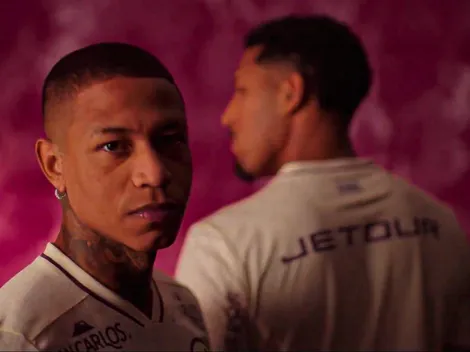 'U' prende polémica con Alianza: presentó camiseta del Señor de los Milagros