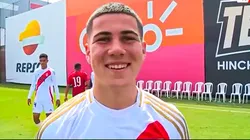 Felipe Chávez con la Selección Peruana.