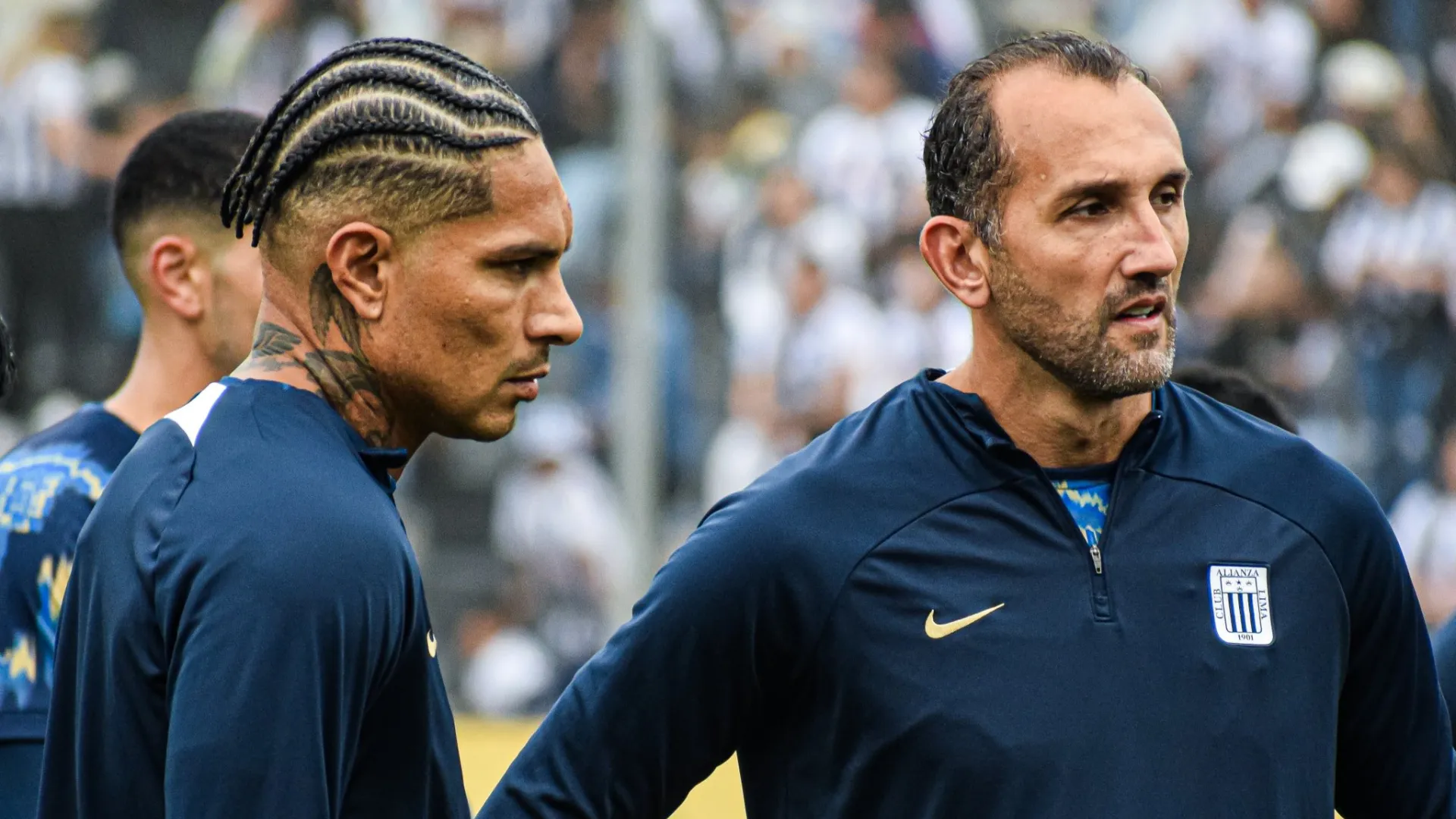 ¿Adiós a Hernán Barcos o Paolo Guerrero?