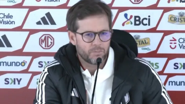 Manuel Barreto, entrenador interino de Perú, en conferencia de prensa tras perder ante Chile.