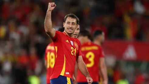 Mikel Oyarzábal celebra uno de los goles de España ante Georgia.