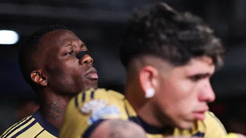 Revelaron hincha de qué equipo es realmente Luis Advíncula.