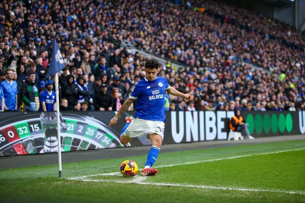 Alexander Robertson jugando en su club internacional. (Foto: X).