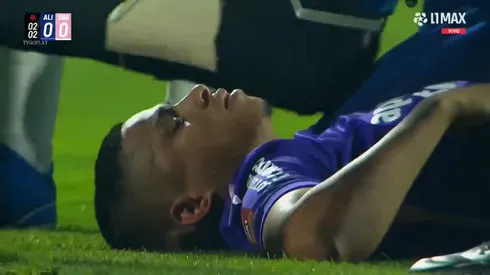 Kevin Quevedo quedó seriamente golpeado tras un choque.